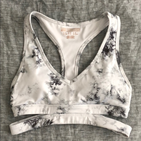Forever 21 Tops - marble print sports bra